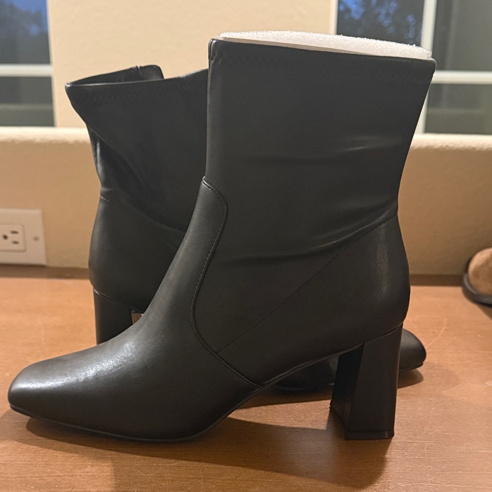 Steve Madden Black Heeled Boots
